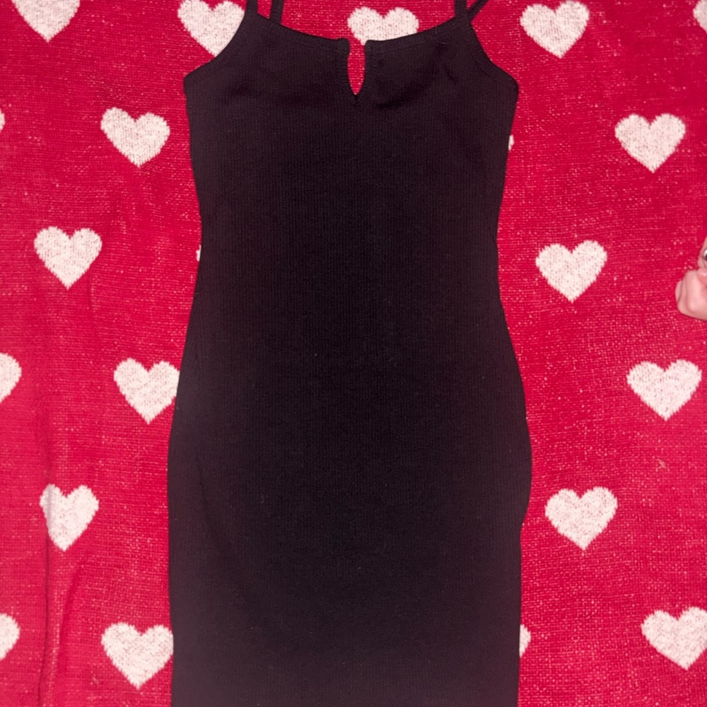 Black Sleeveless Dress/little black dress.